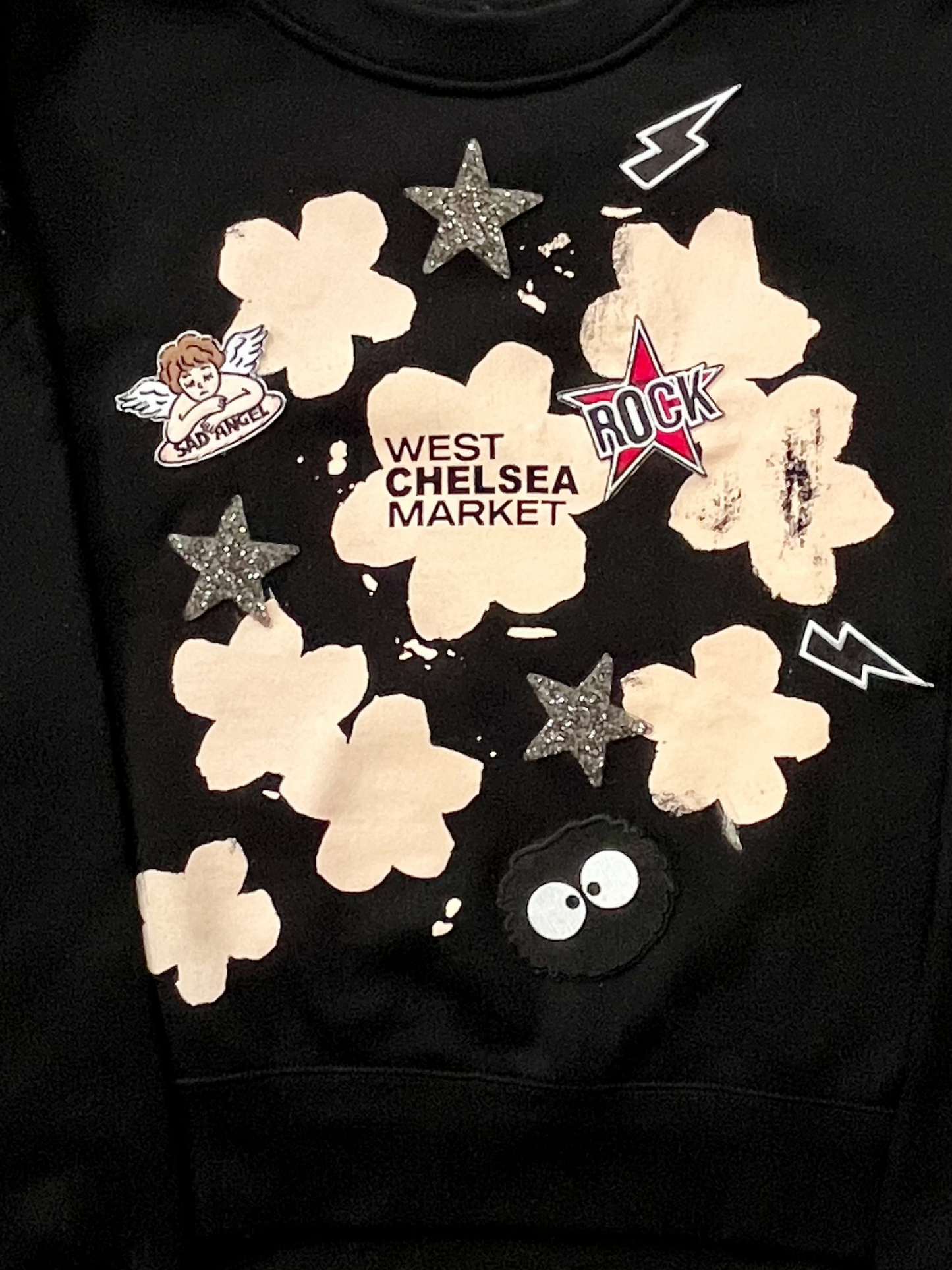 Floral and Badge Sweatshirt